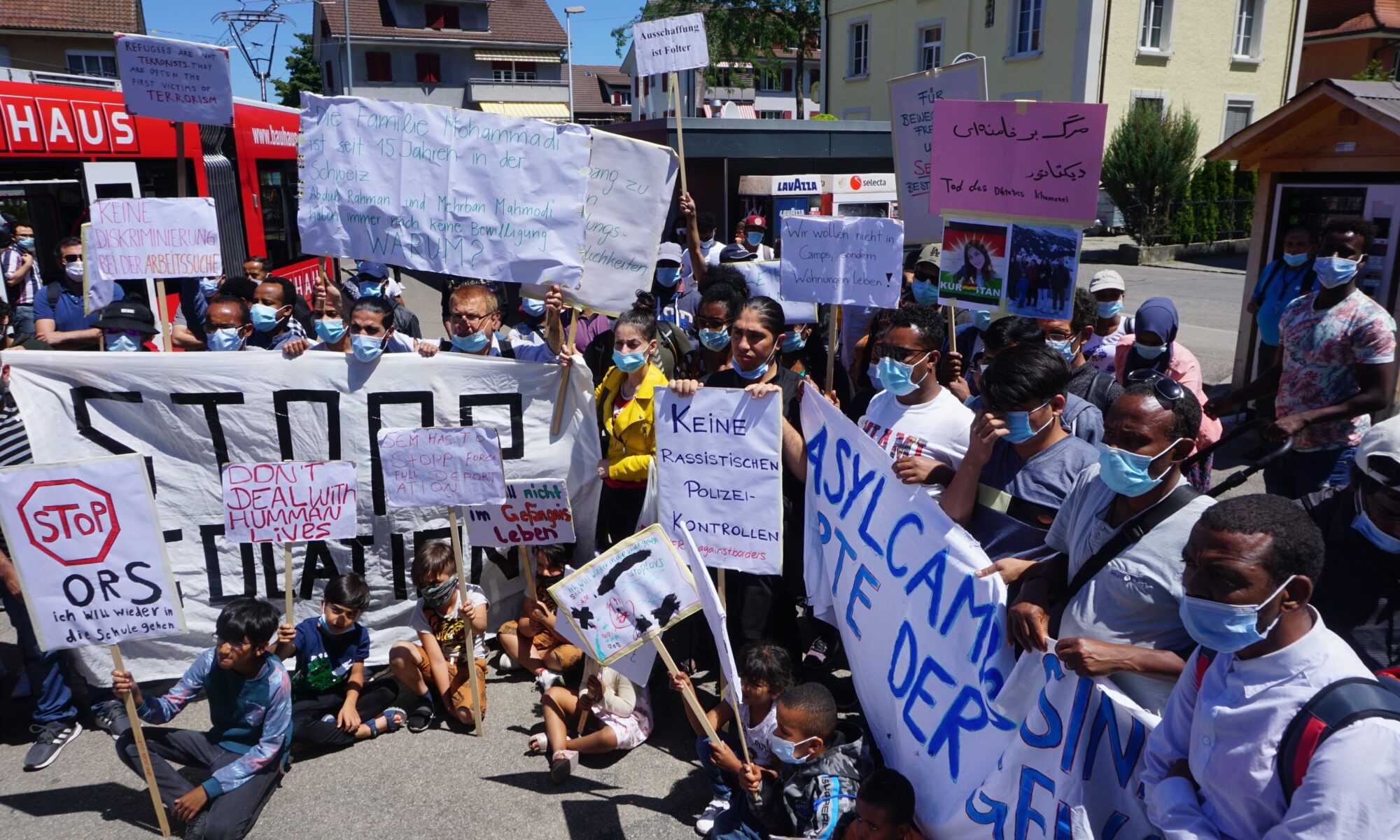 Stellungnahme: Solidarität mit der Gruppe „Stopp Isolation“ – augenauf Bern